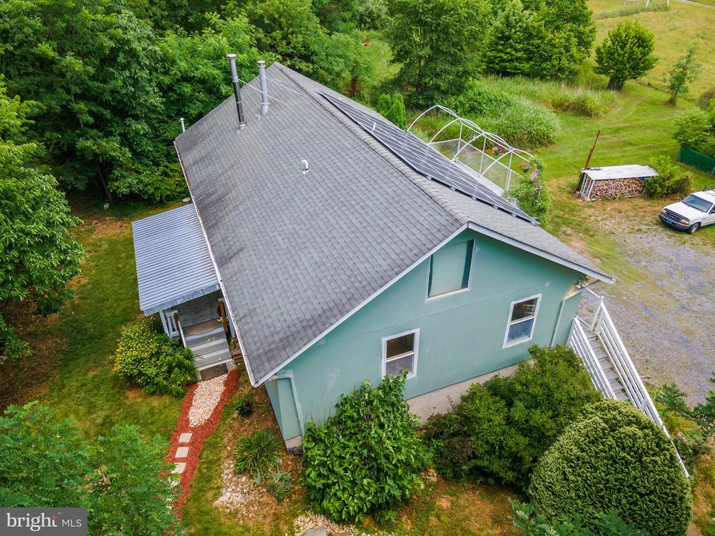 1121 HOLLIDA LANE