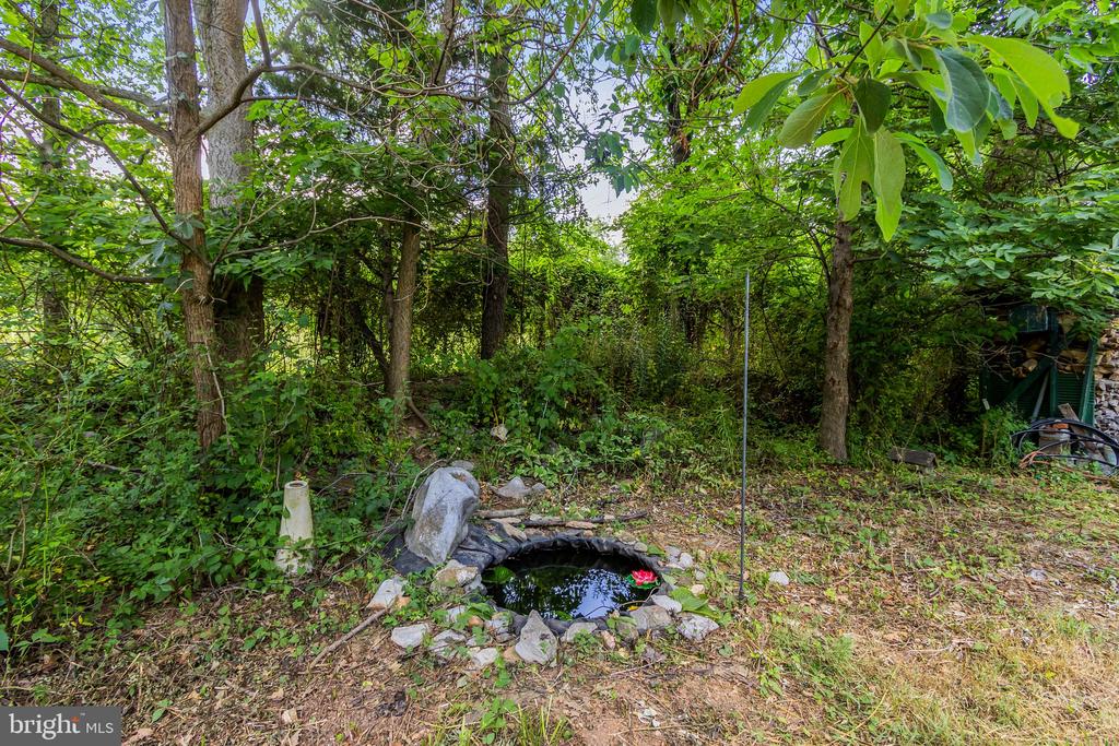 1121 HOLLIDA LANE