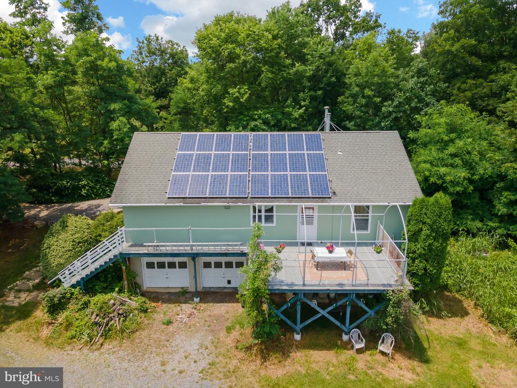 1121 HOLLIDA LANE
