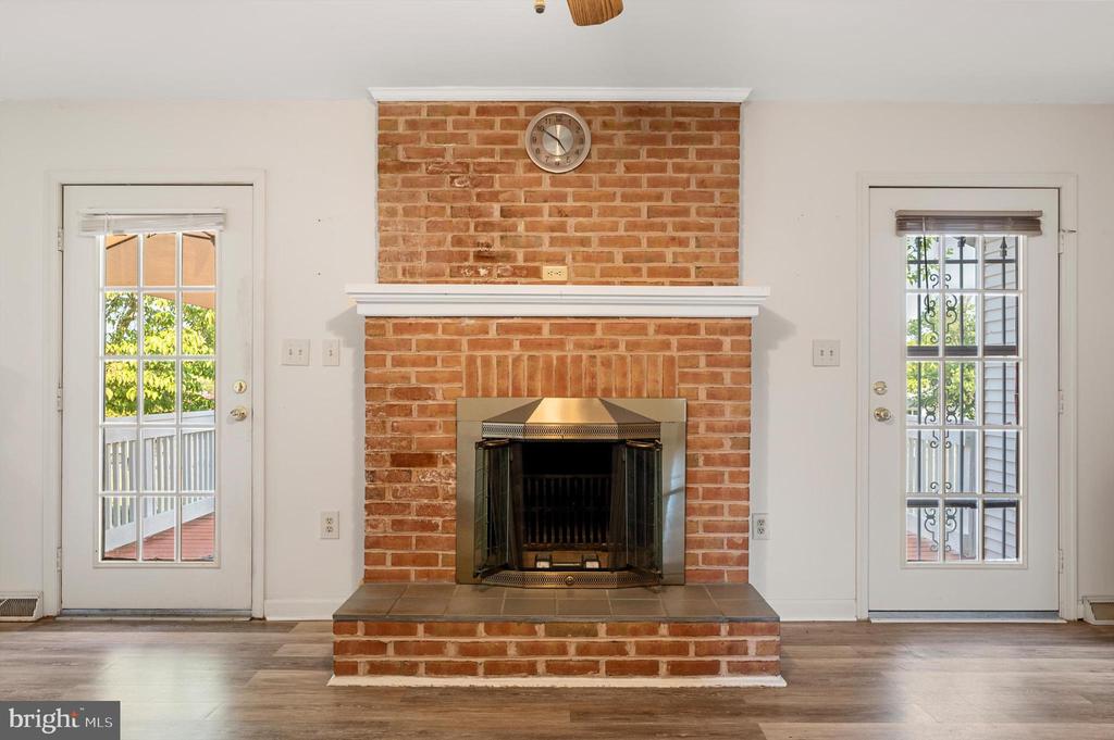41 OAKLAND TERRACE