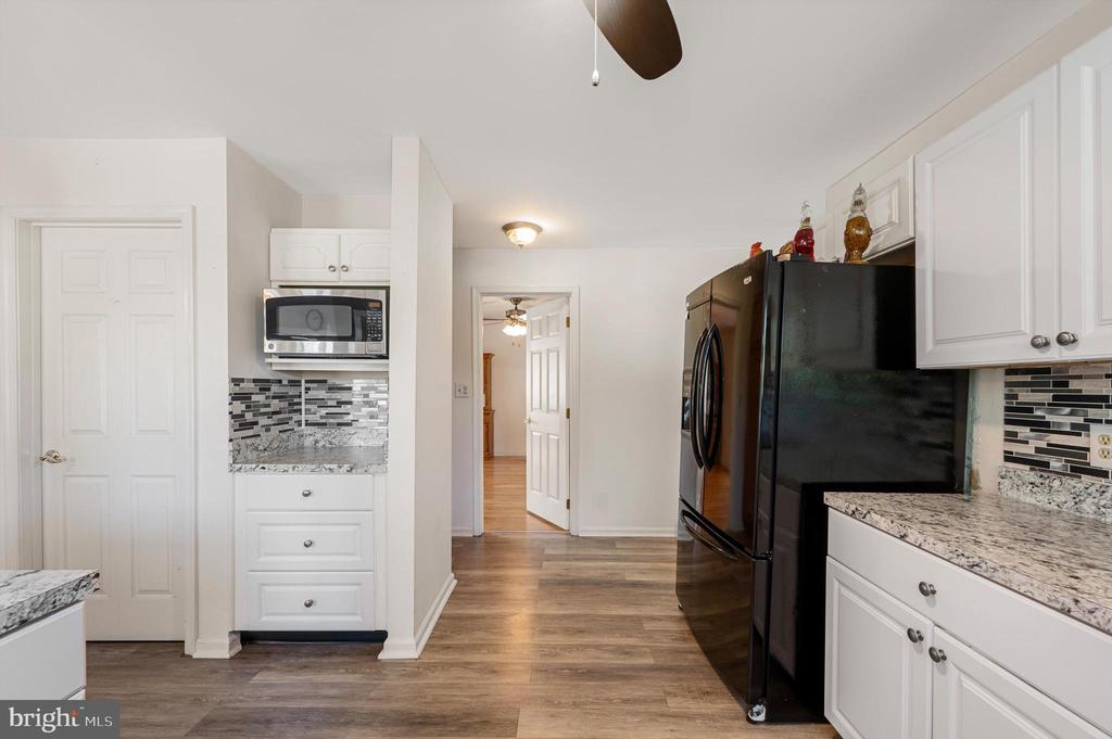 41 OAKLAND TERRACE