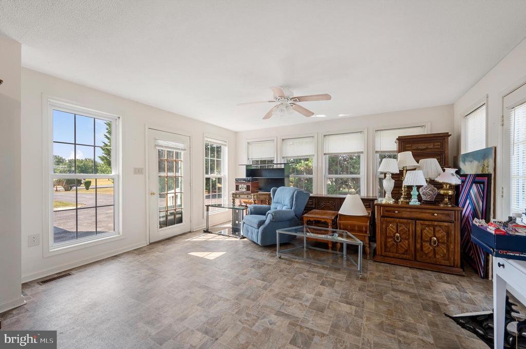 41 OAKLAND TERRACE