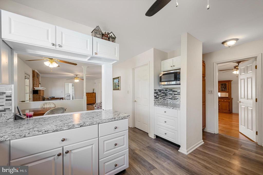 41 OAKLAND TERRACE
