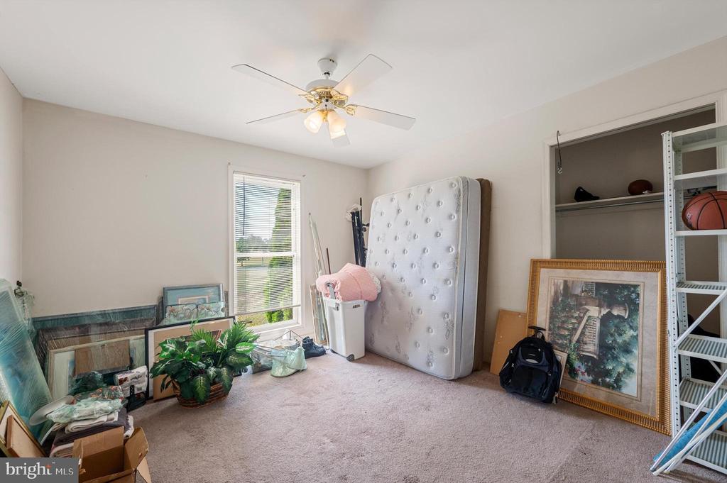 41 OAKLAND TERRACE