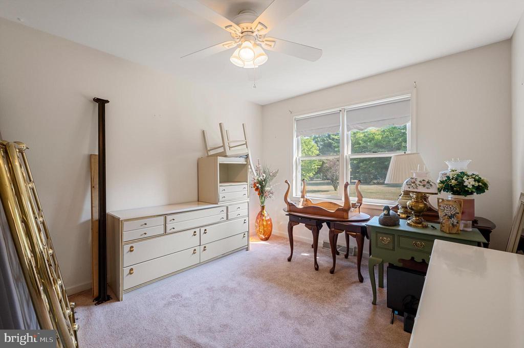 41 OAKLAND TERRACE