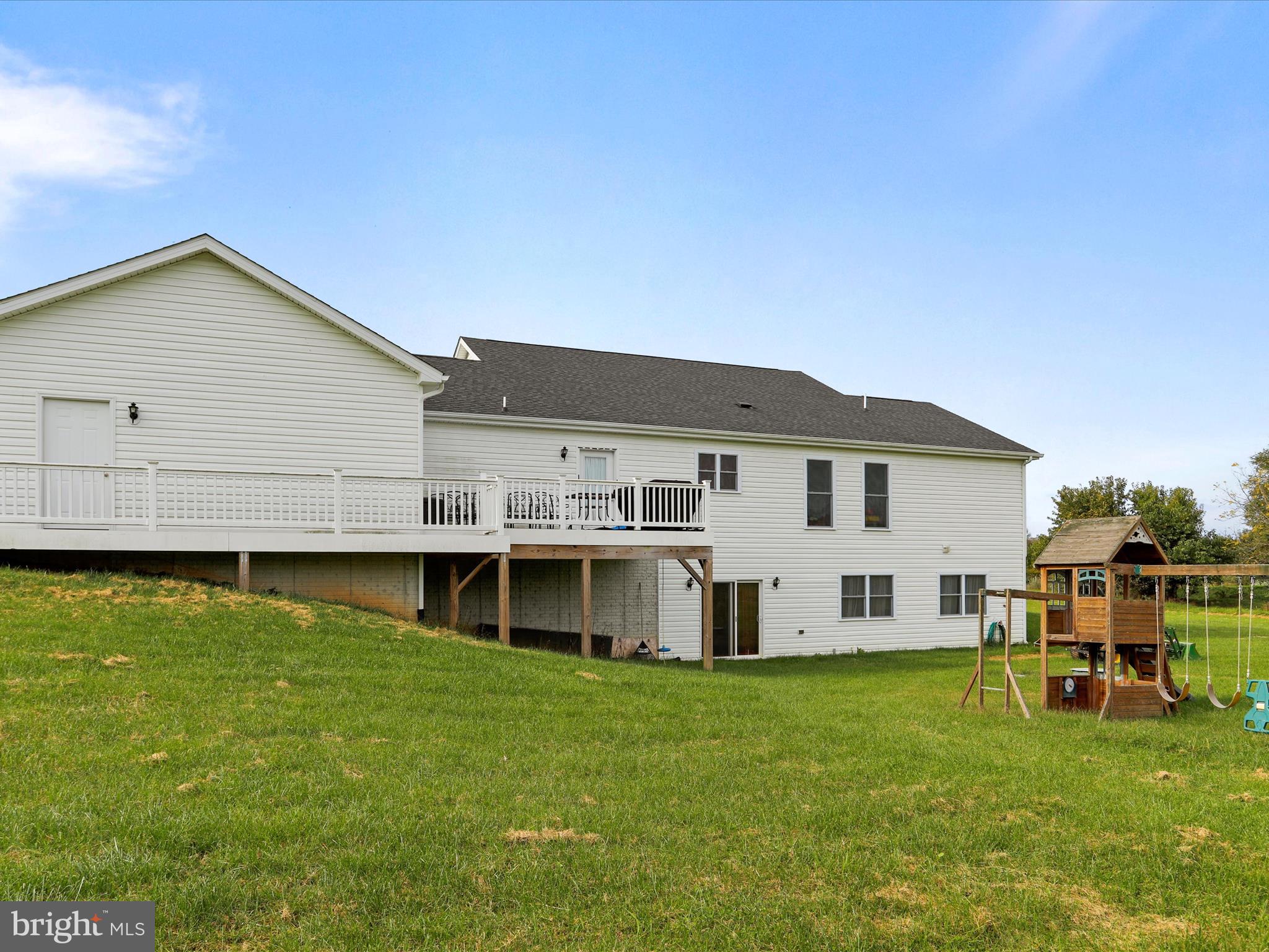 83 GREEN BULRUSH COURT