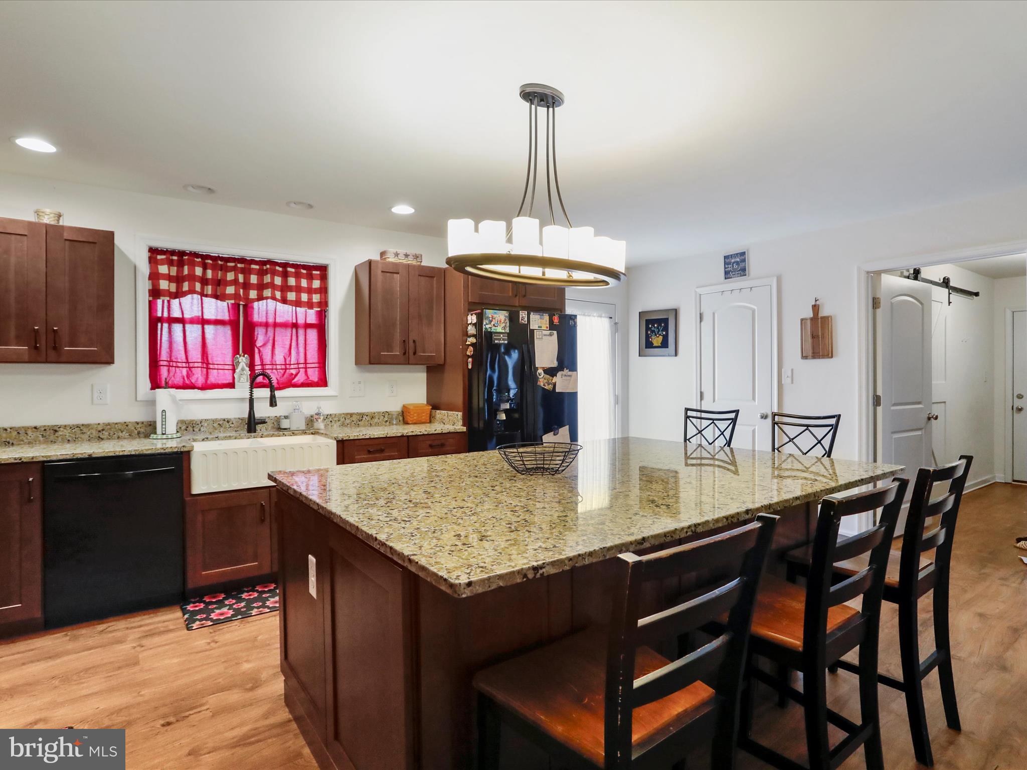 83 GREEN BULRUSH COURT