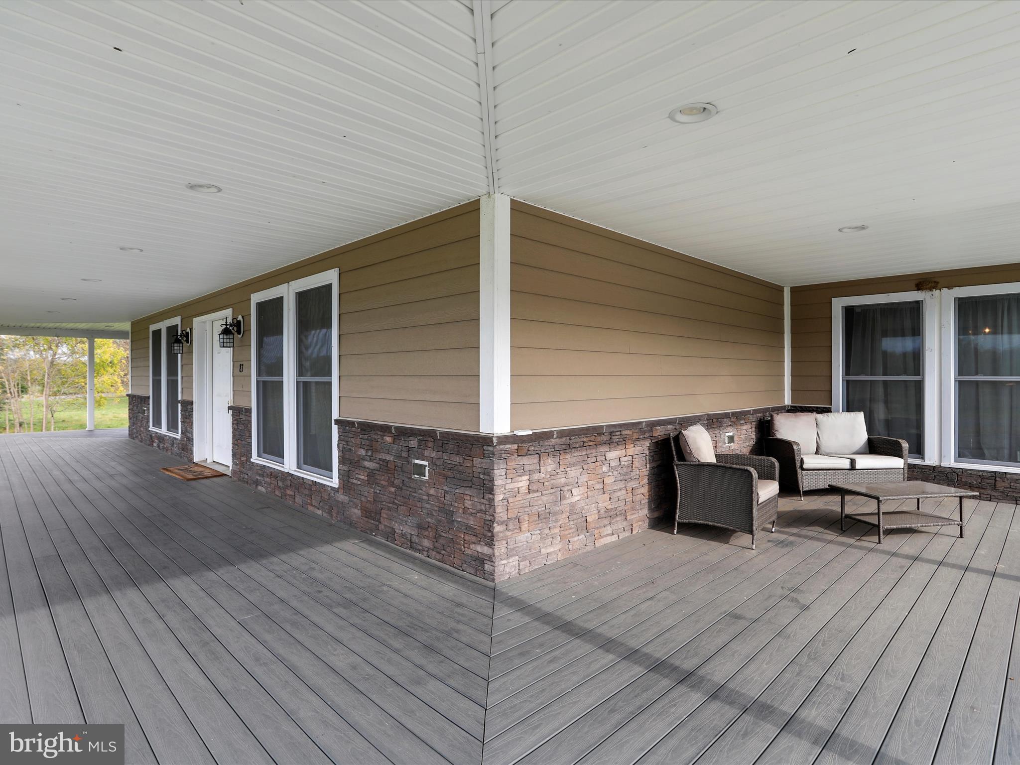 83 GREEN BULRUSH COURT