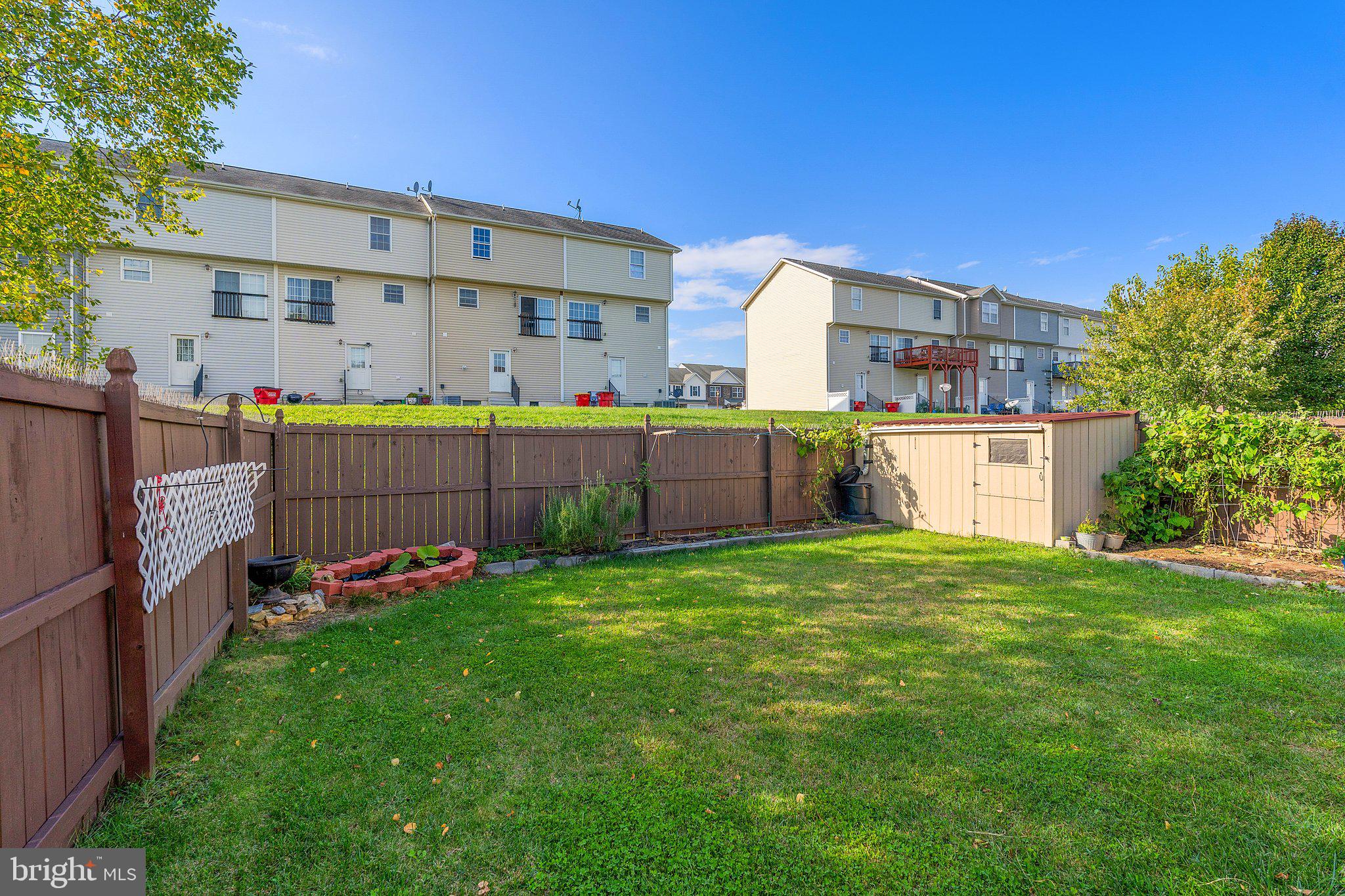 101 PETER RABBIT DRIVE