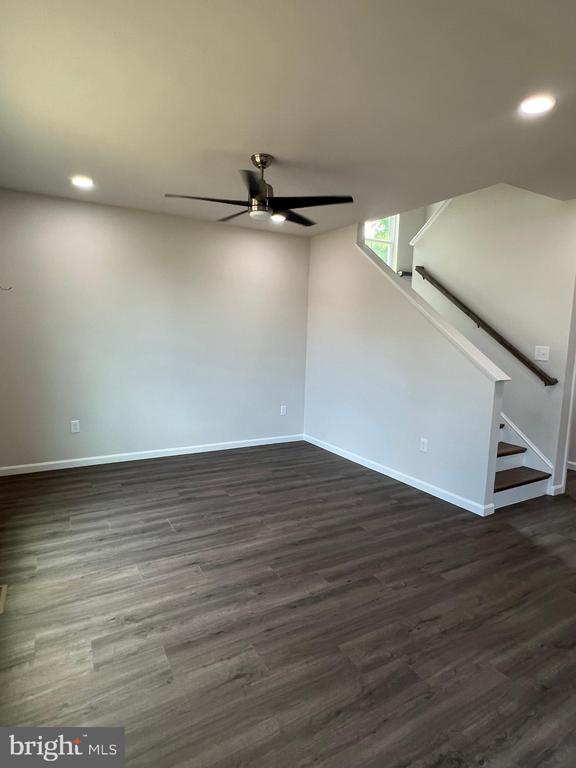 19 ONYX LANE