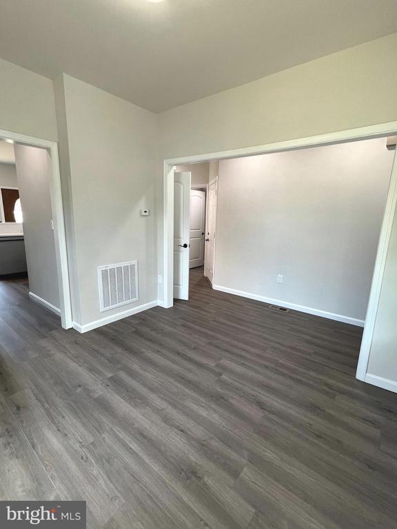 19 ONYX LANE