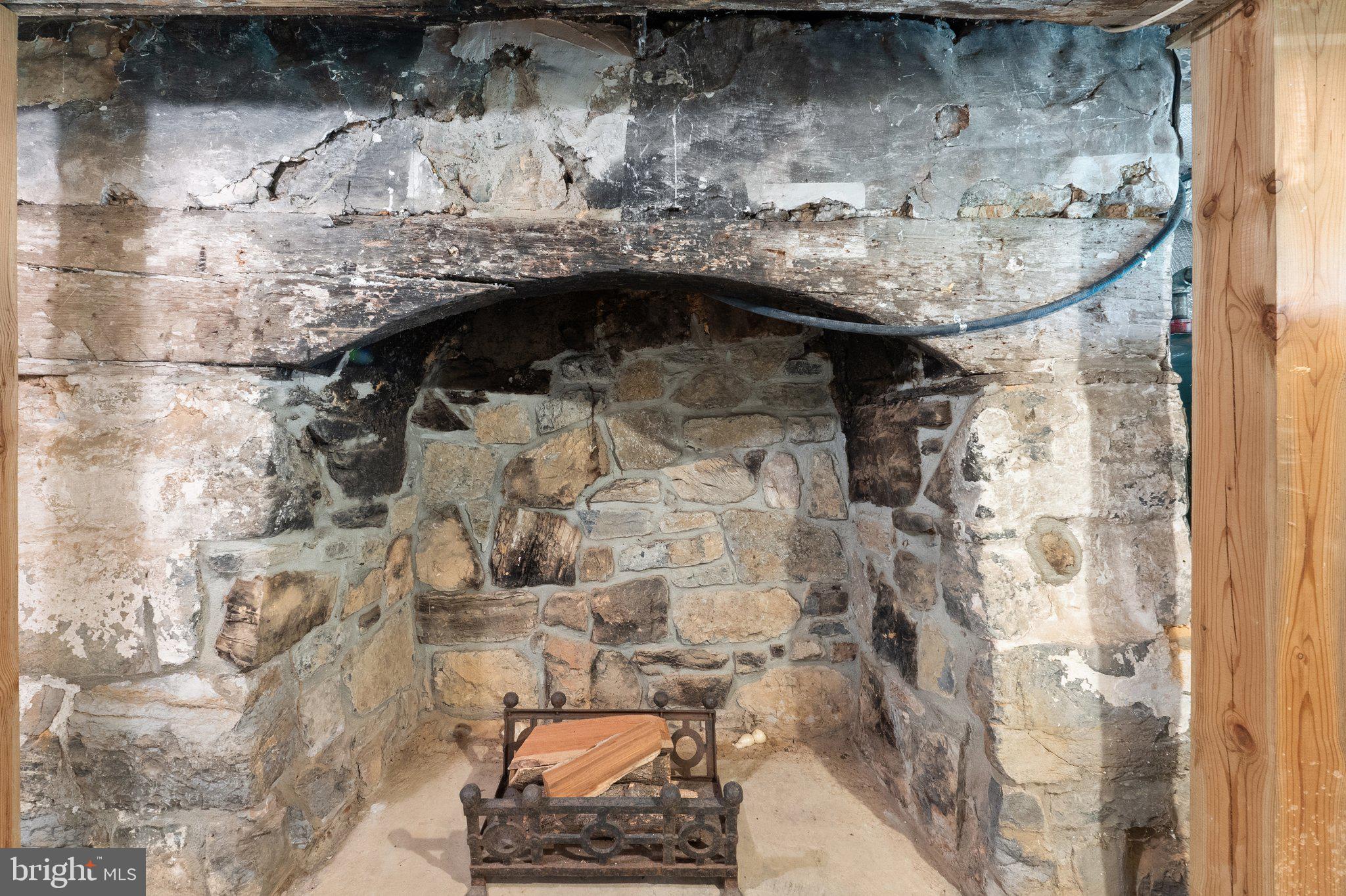 6531 ENGLE MOLERS ROAD