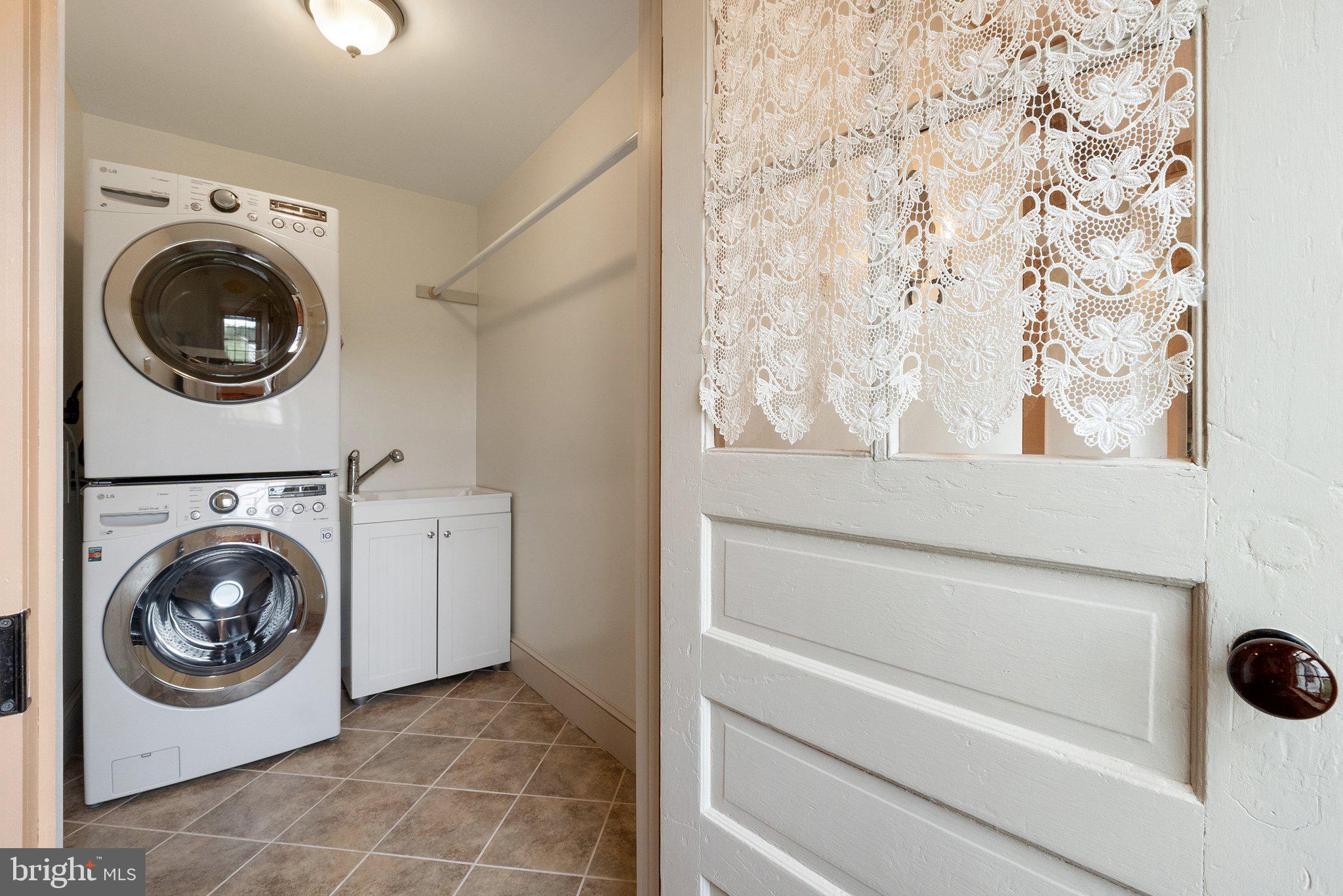 6531 ENGLE MOLERS ROAD