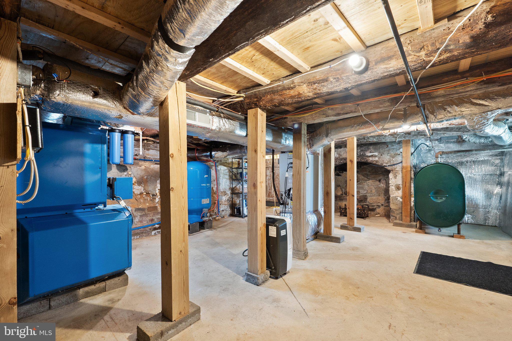 6531 ENGLE MOLERS ROAD