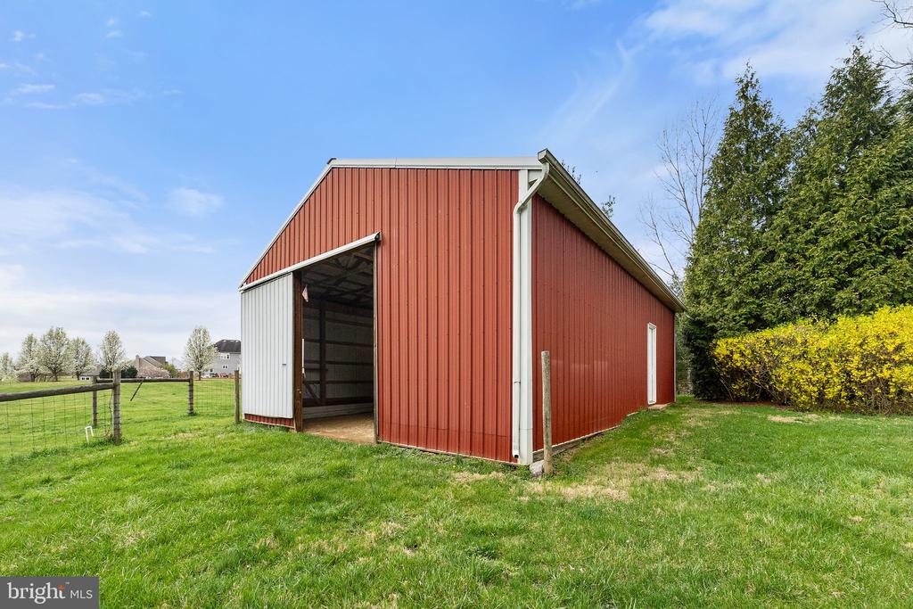 6531 ENGLE MOLERS ROAD