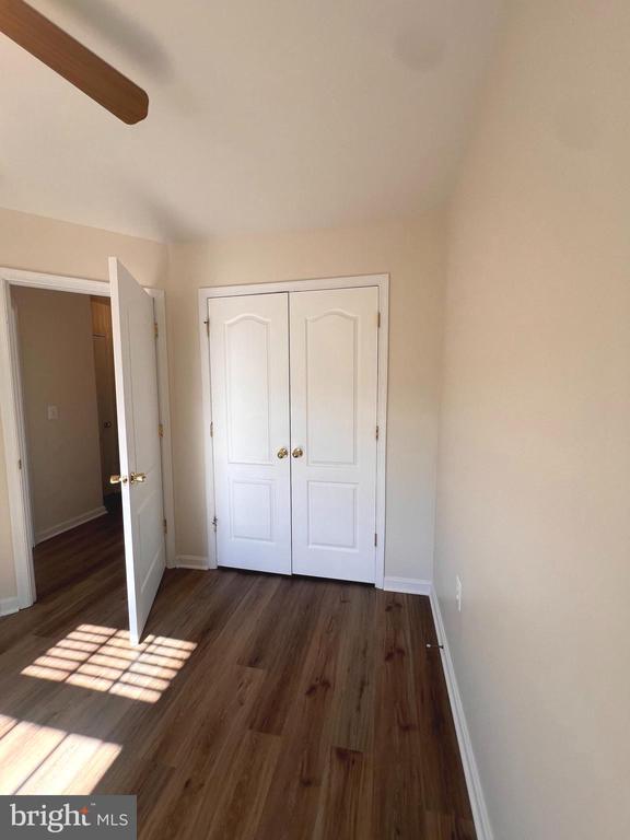 127 SWEARINGEN WAY