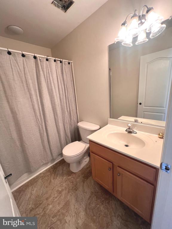 127 SWEARINGEN WAY