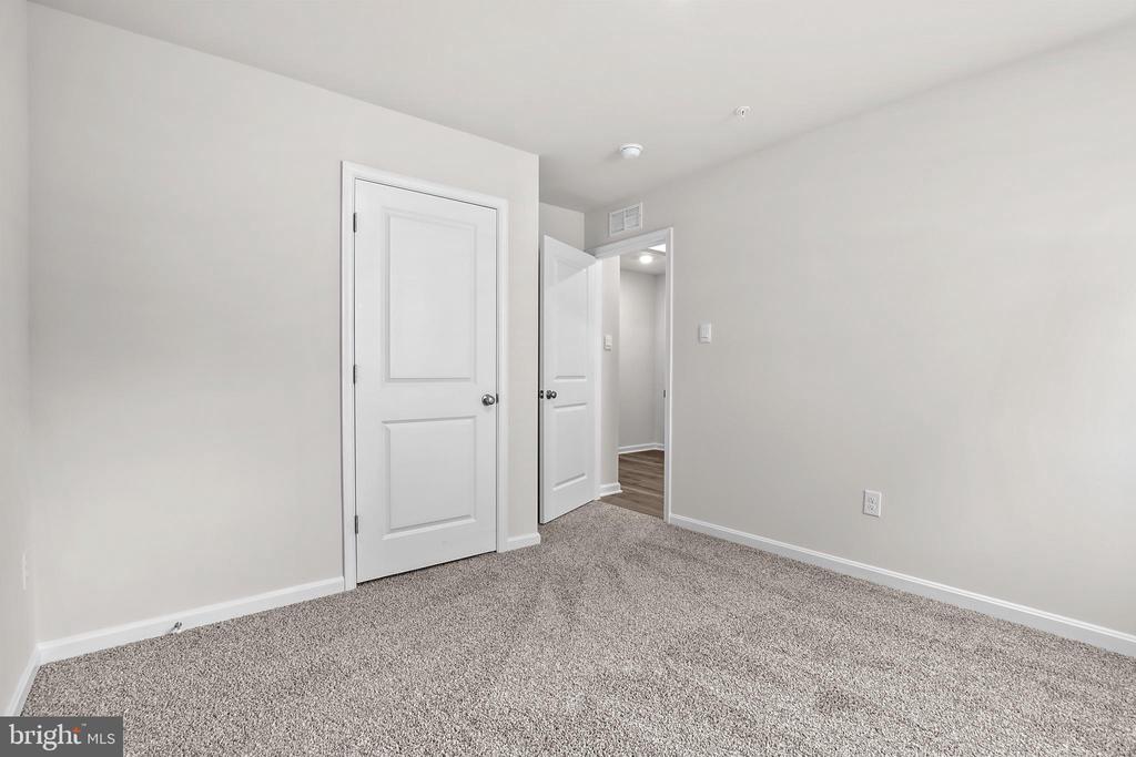 117 OPEN GATE LANE