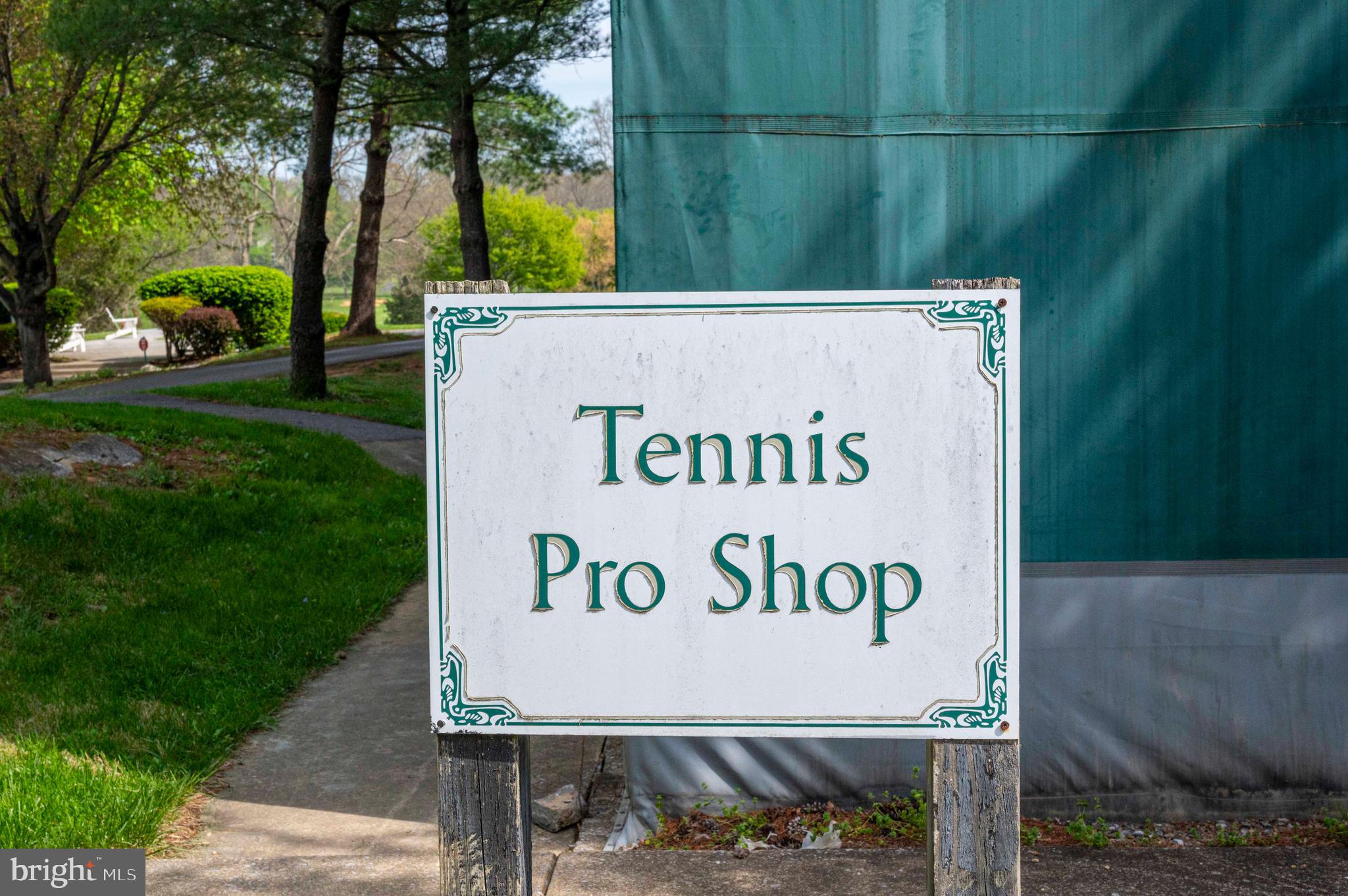 200 MEADOW RIDGE DRIVE