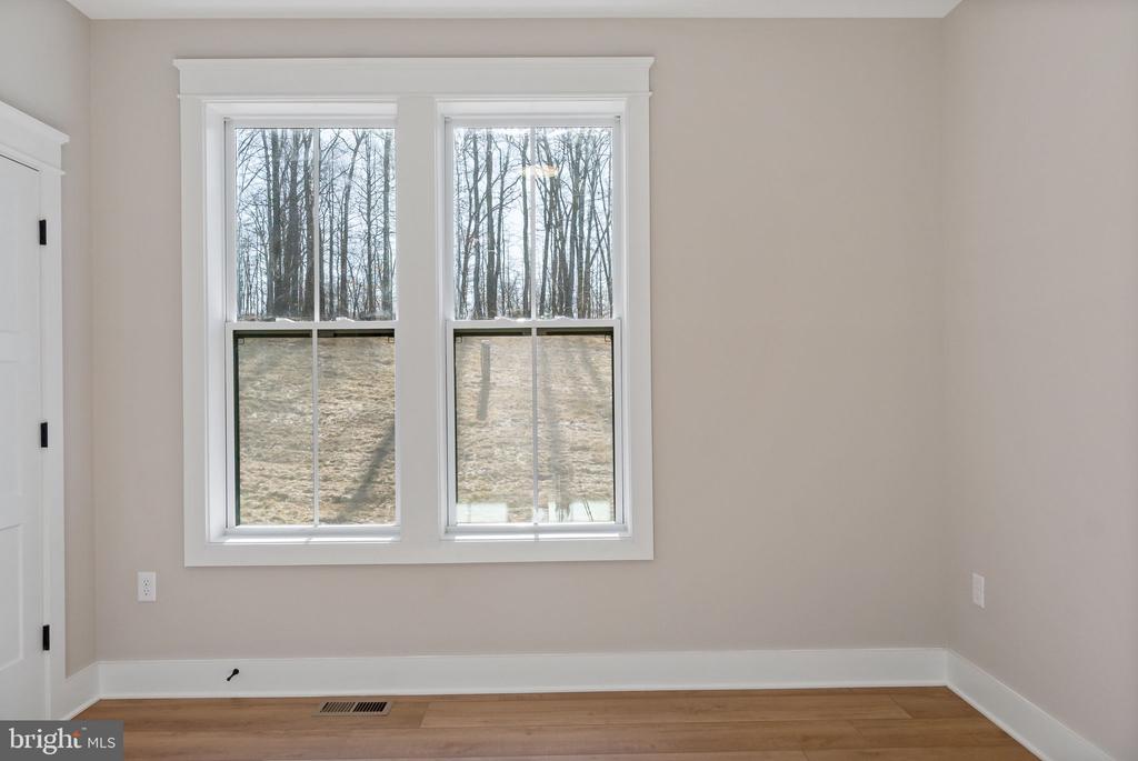 130 JINGLE BELLS COURT Unit: LOT 6