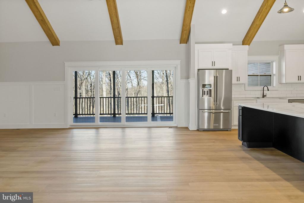 130 JINGLE BELLS COURT Unit: LOT 6
