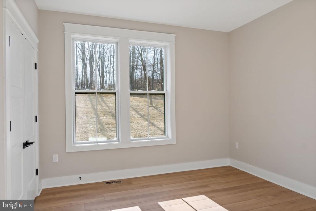 130 JINGLE BELLS COURT Unit: LOT 6