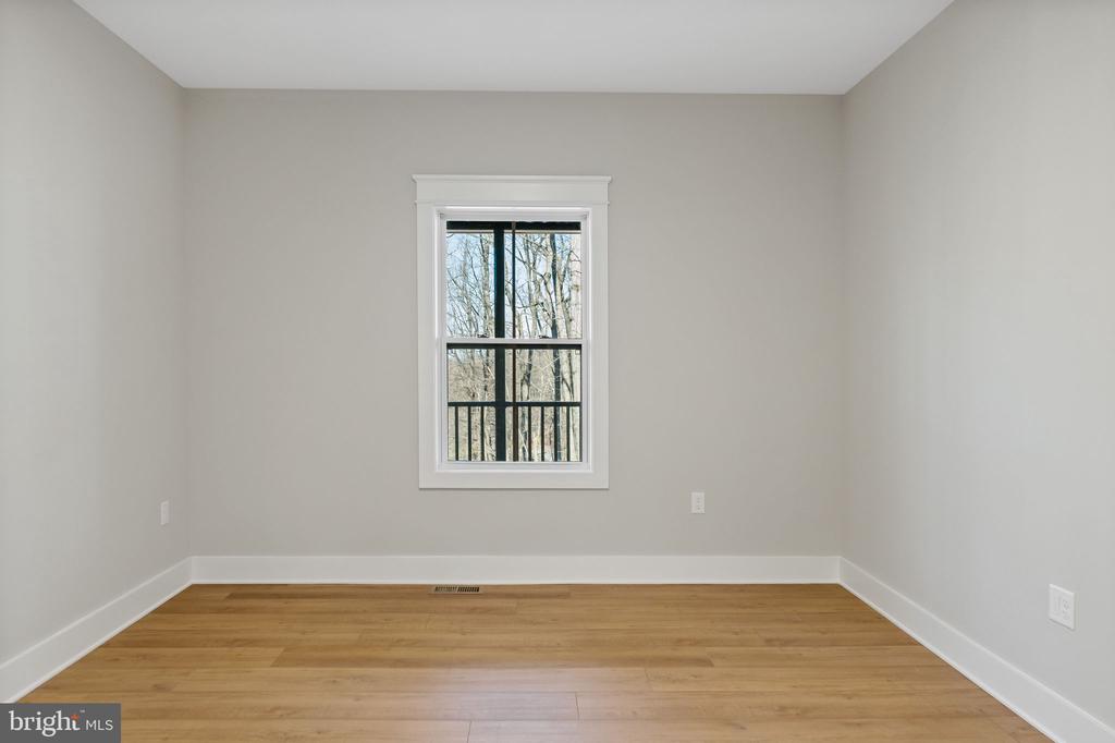 130 JINGLE BELLS COURT Unit: LOT 6