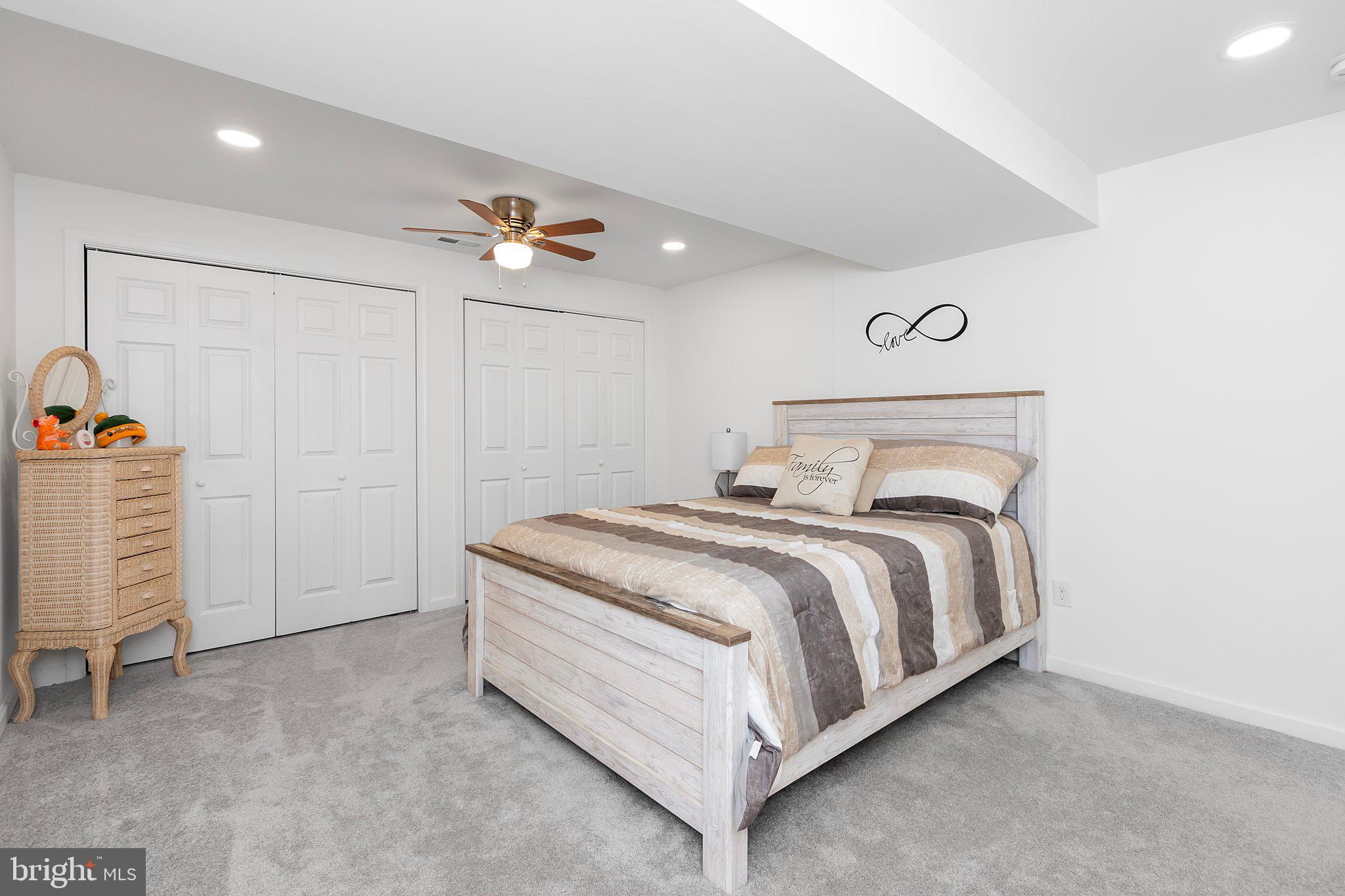317 STRATUS DR