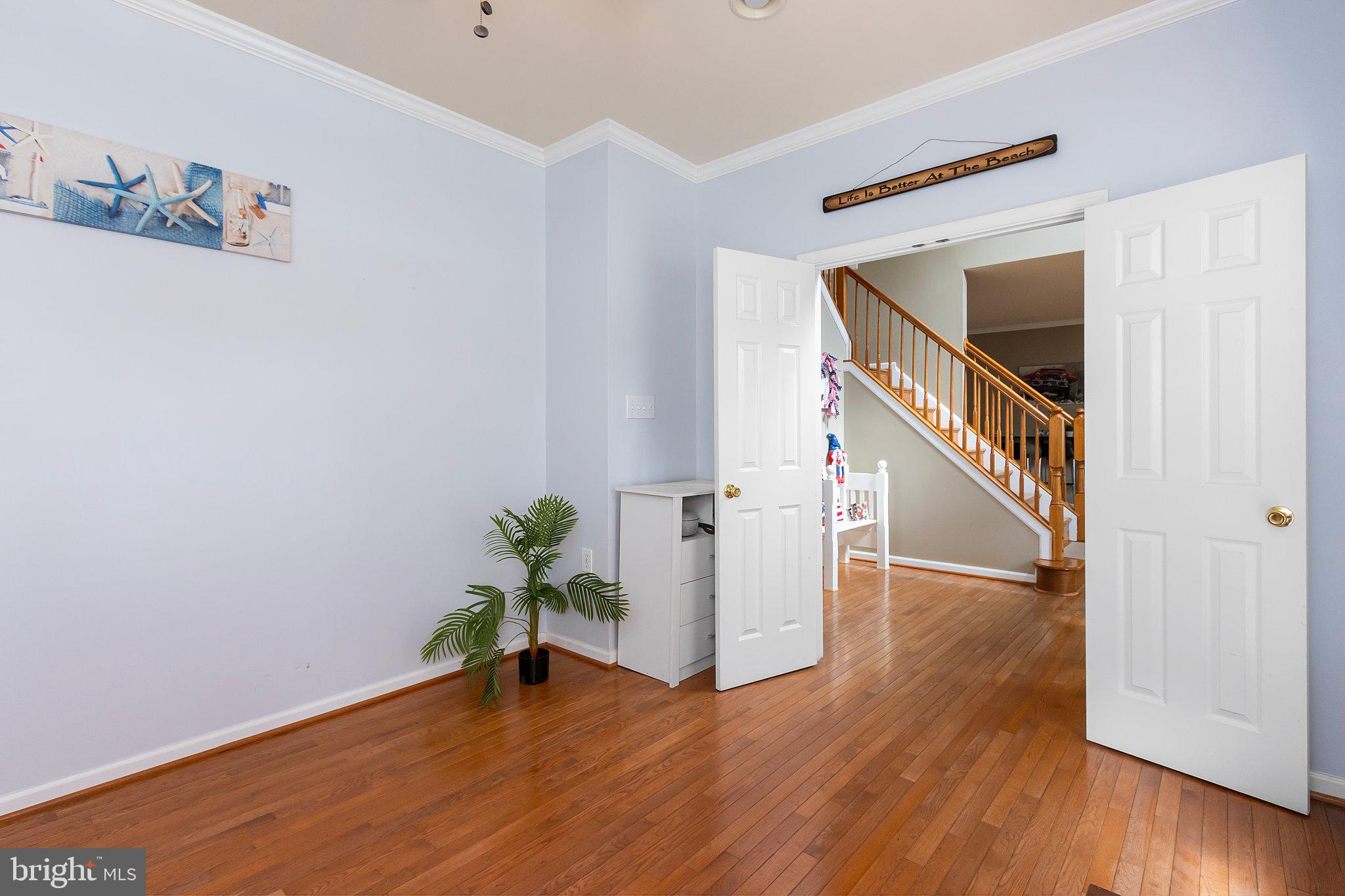 317 STRATUS DR