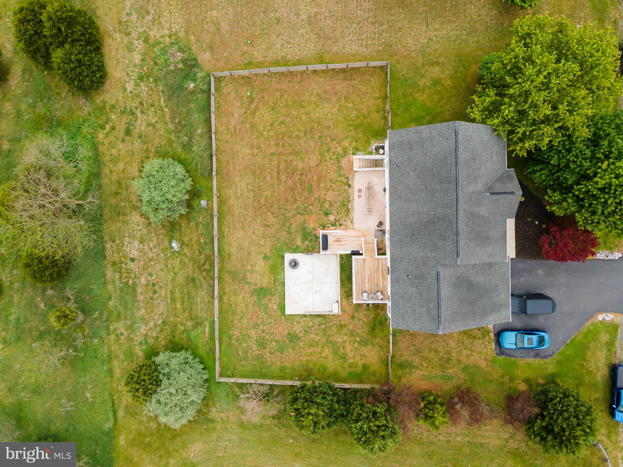 317 STRATUS DR