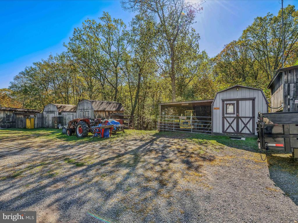 44 COX LANE