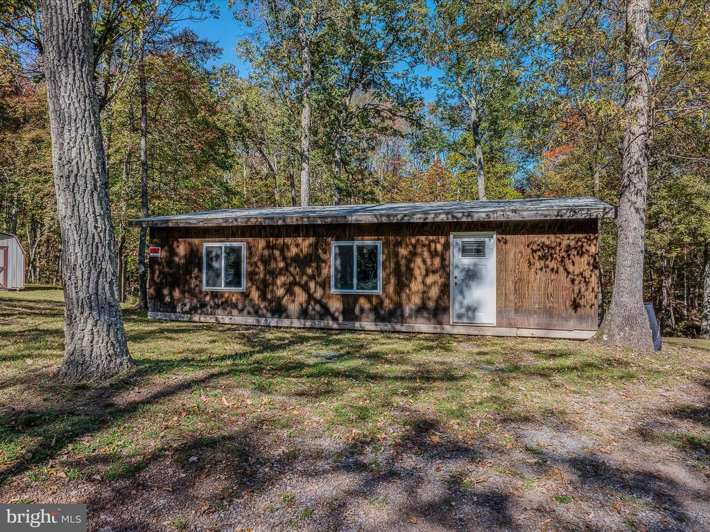 44 COX LANE