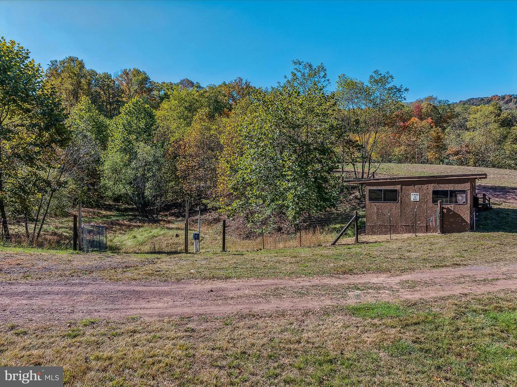 44 COX LANE