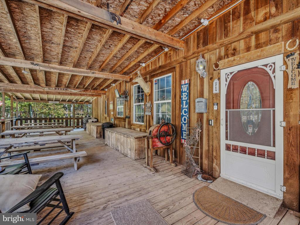 44 COX LANE