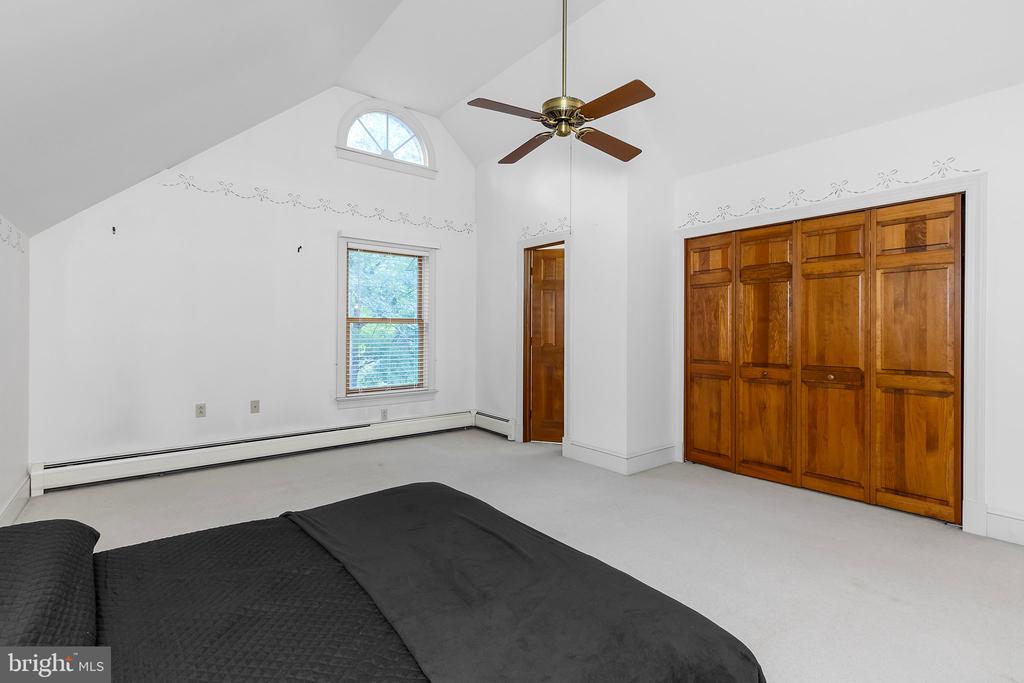 299 YOST CIRCLE