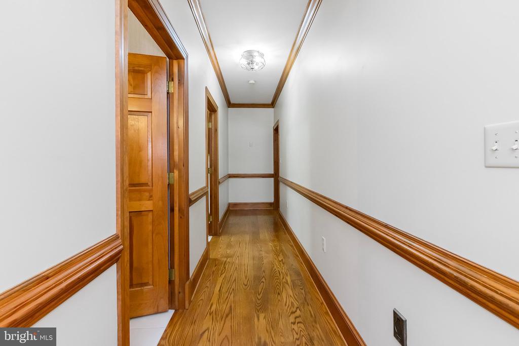 299 YOST CIRCLE