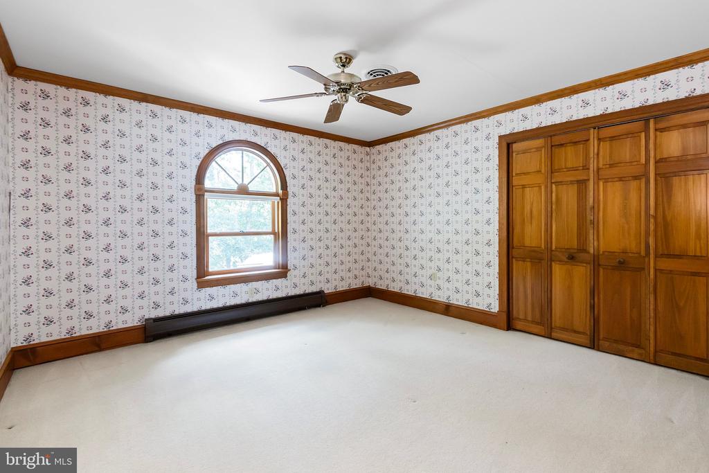 299 YOST CIRCLE