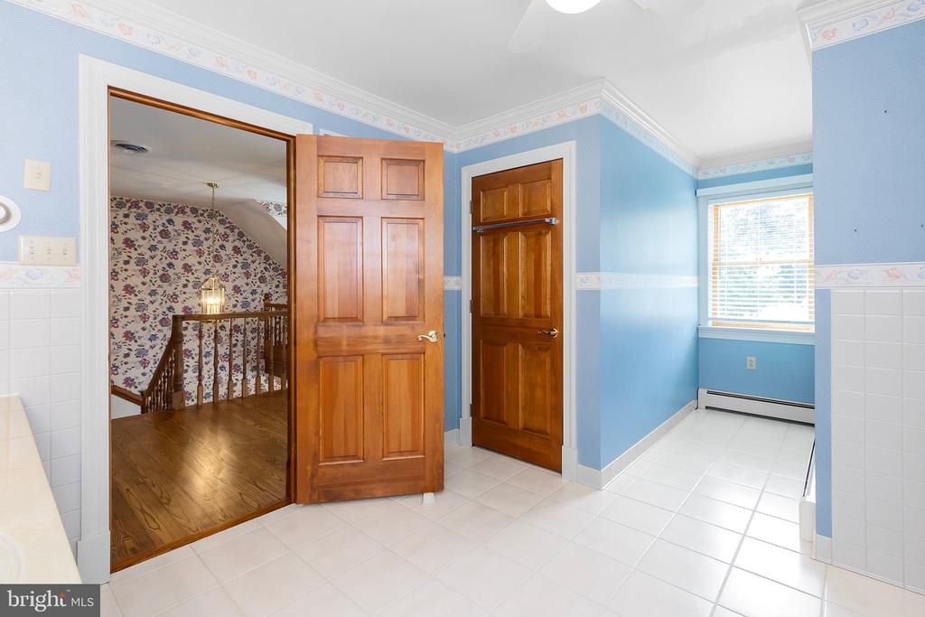 299 YOST CIRCLE