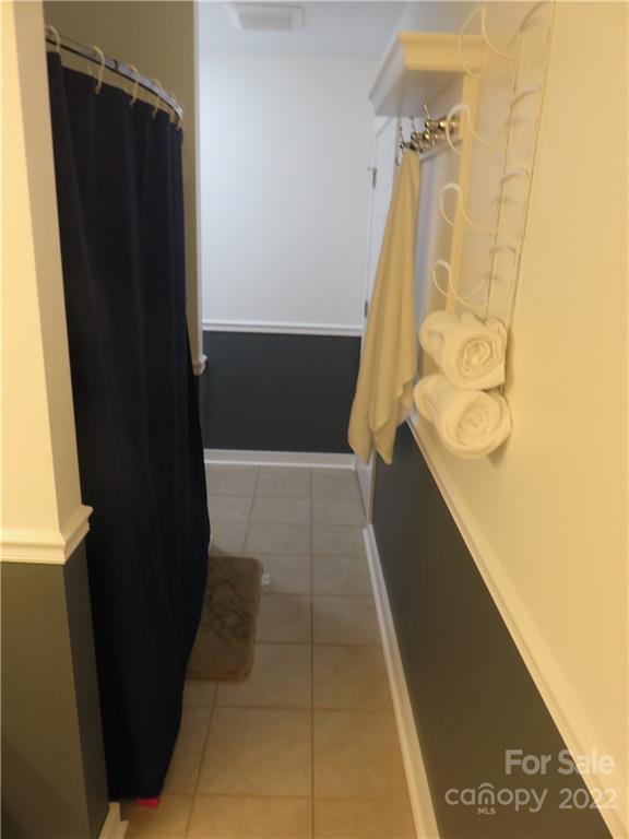 1338 Pell Drive