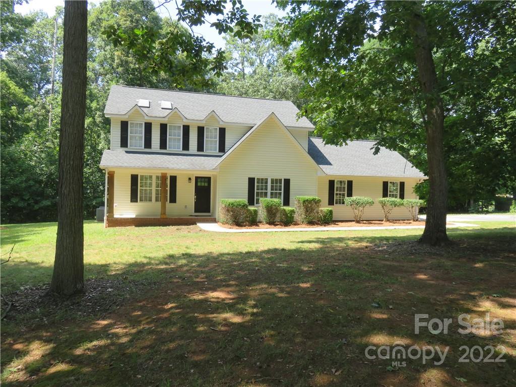 1338 Pell Drive