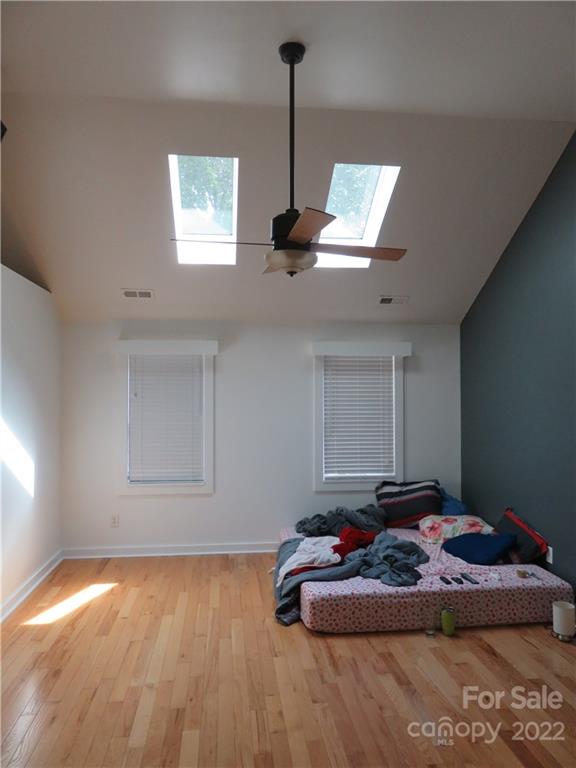 1338 Pell Drive