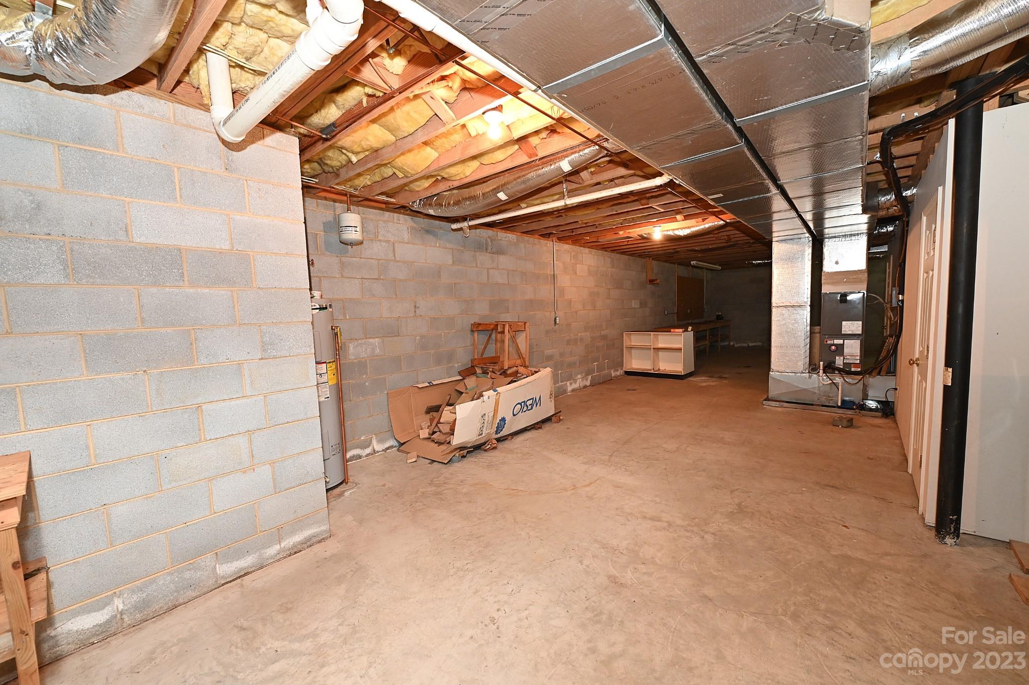 669 River Hills Court
