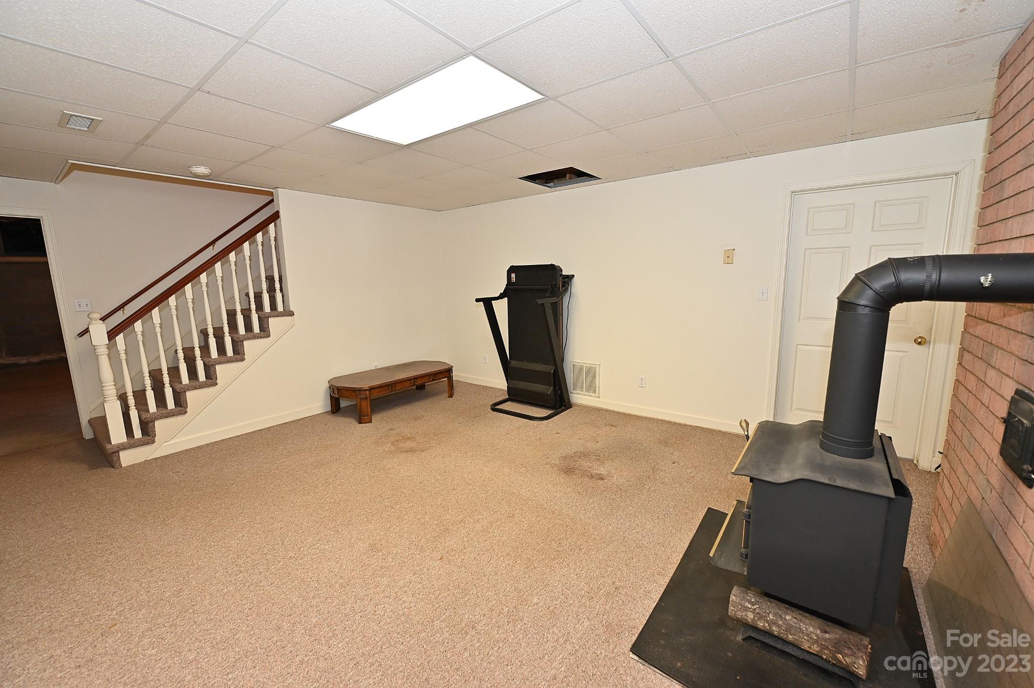 669 River Hills Court