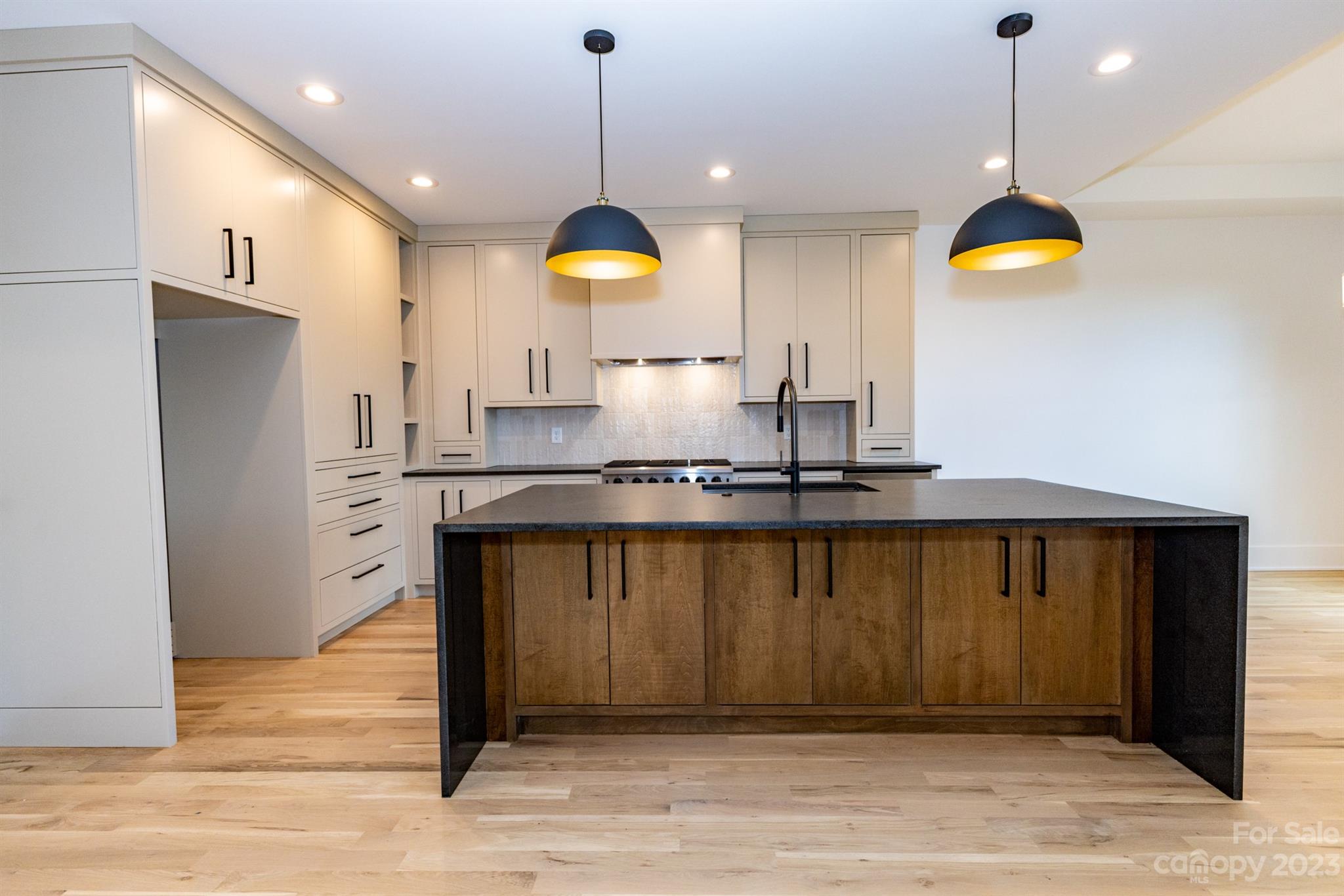 1116 Players Ridge Road Unit: 5