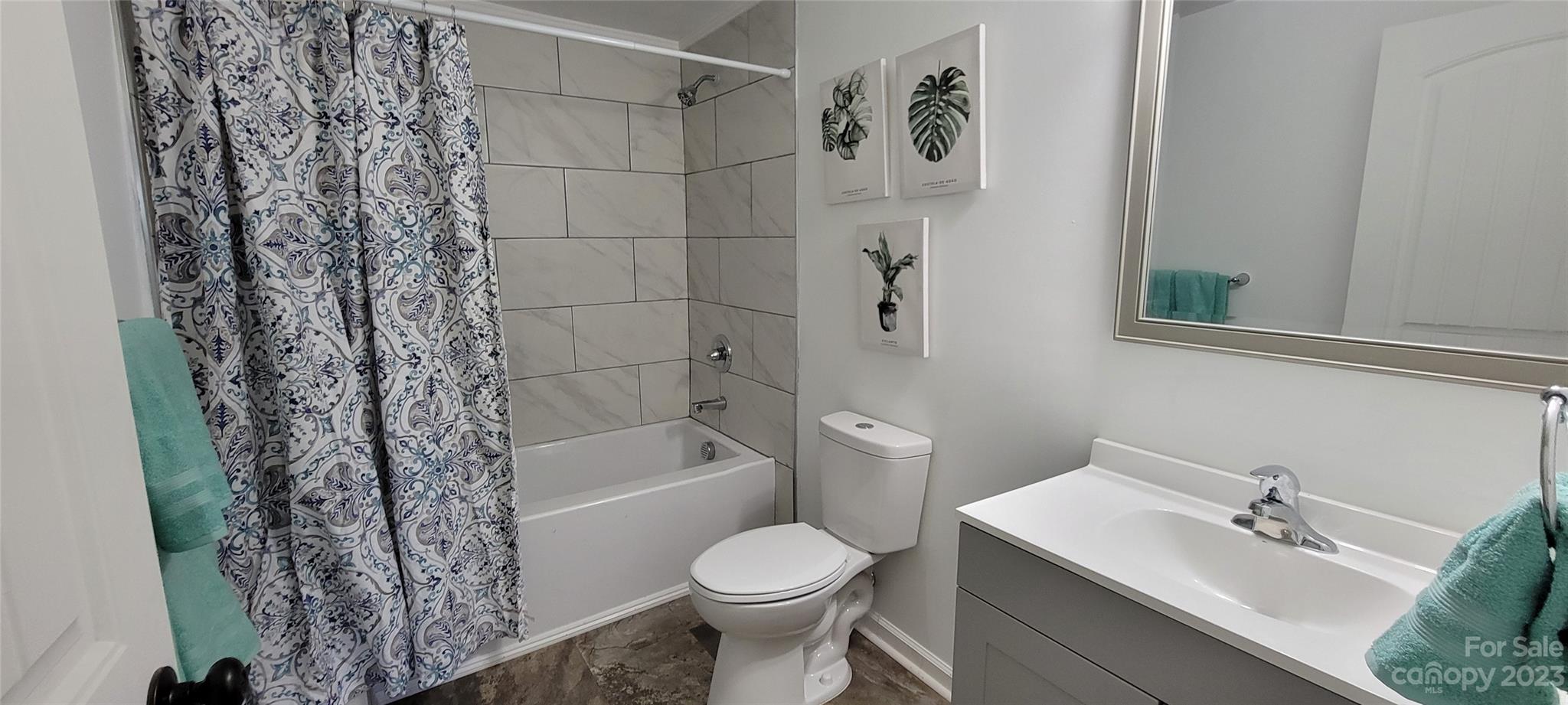 428 Folk Street NW