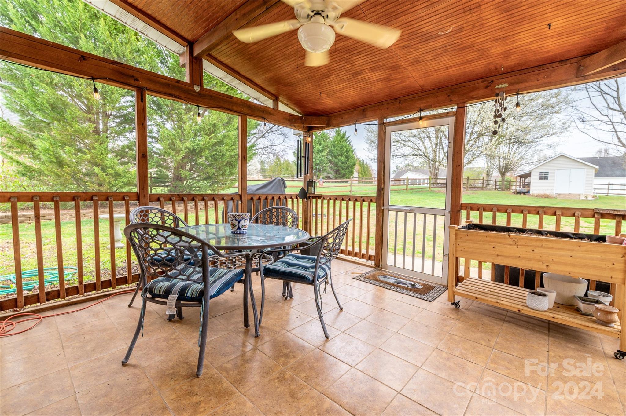 1446 Sweetbriar Lane