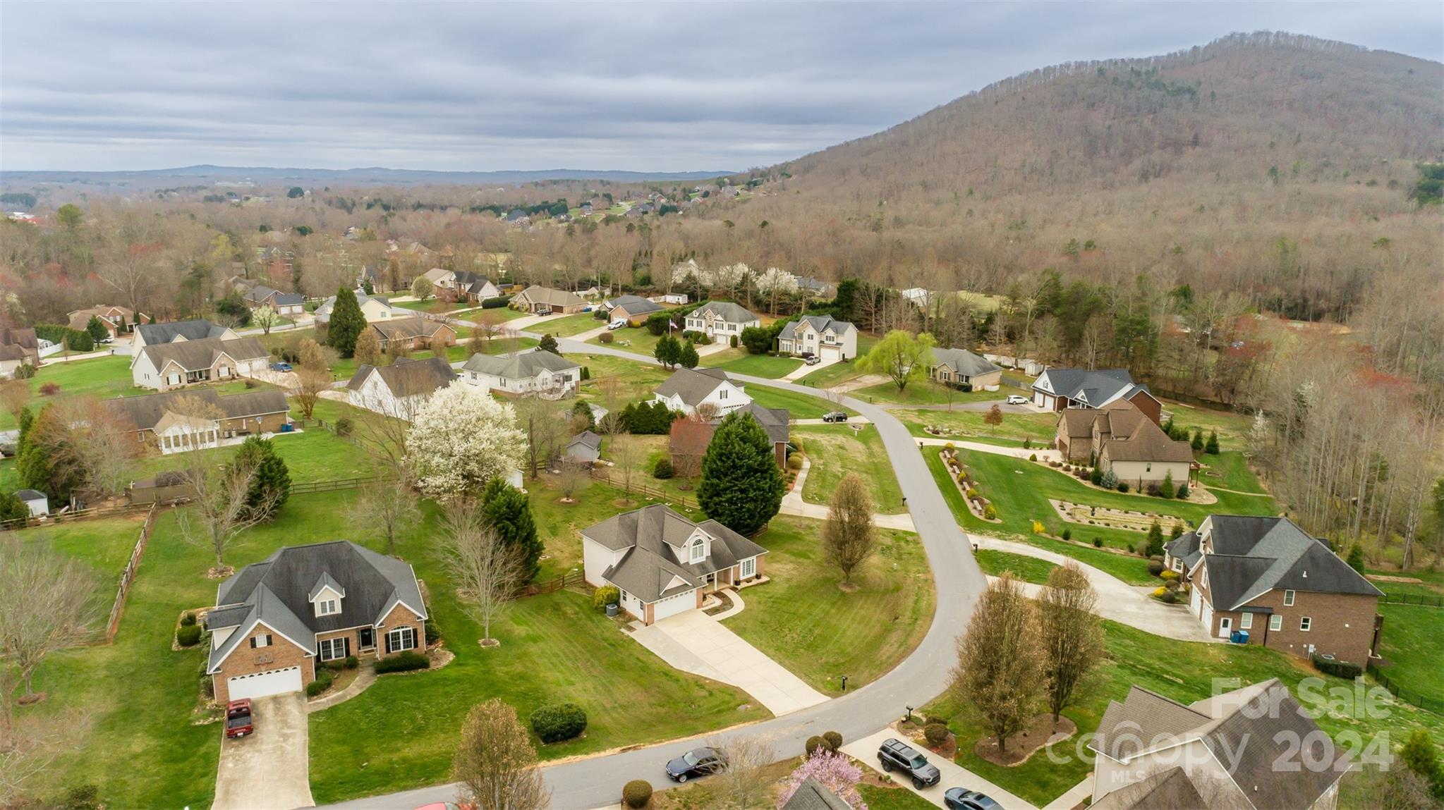 1446 Sweetbriar Lane