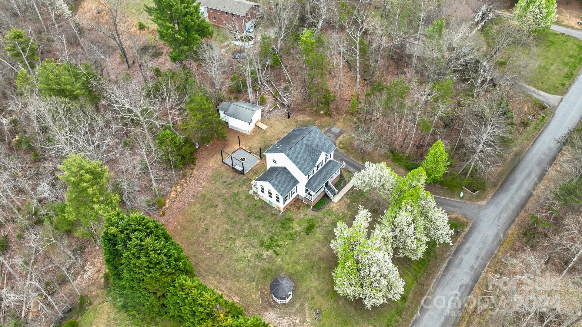 160 Fox Runn Road