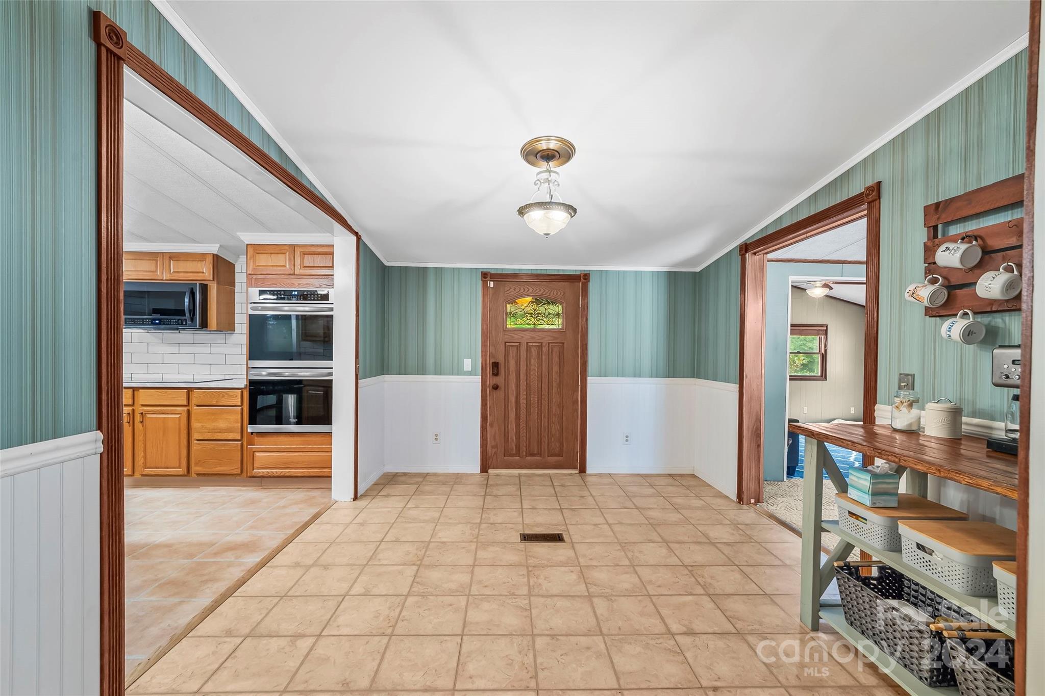 178 Calhoun Drive