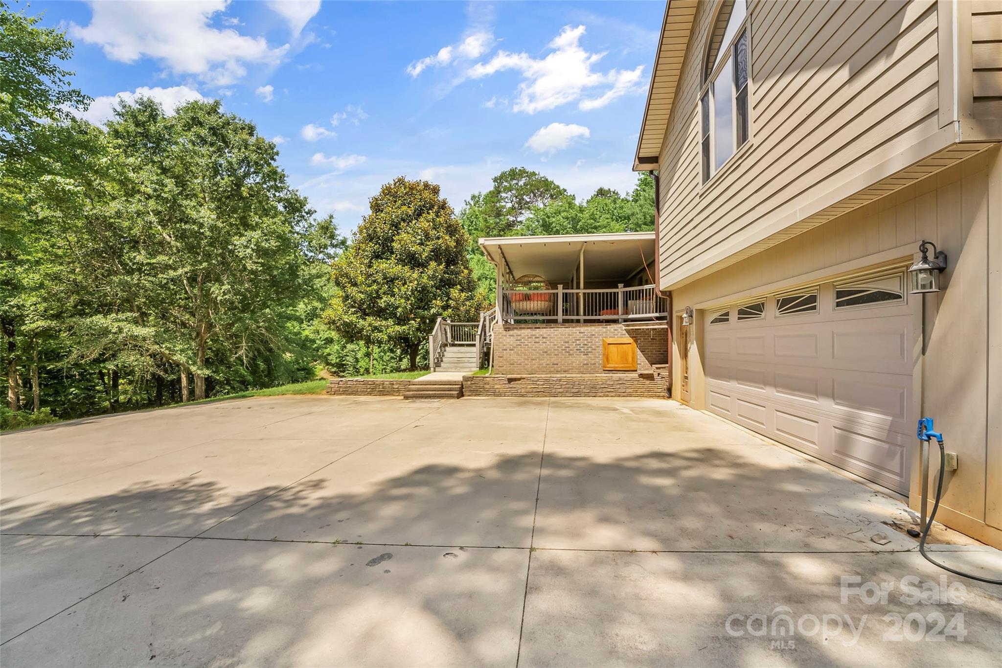 178 Calhoun Drive